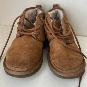 UGG Neumel Boots